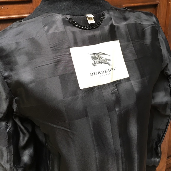 Burberry wool and cashmere coat - Picture 5 of 6