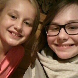 Meet your Posher, Ella