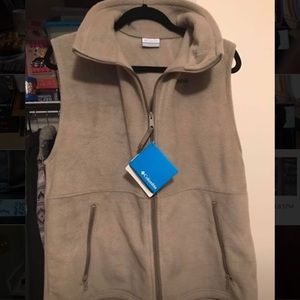 Men’s Columbia Vest