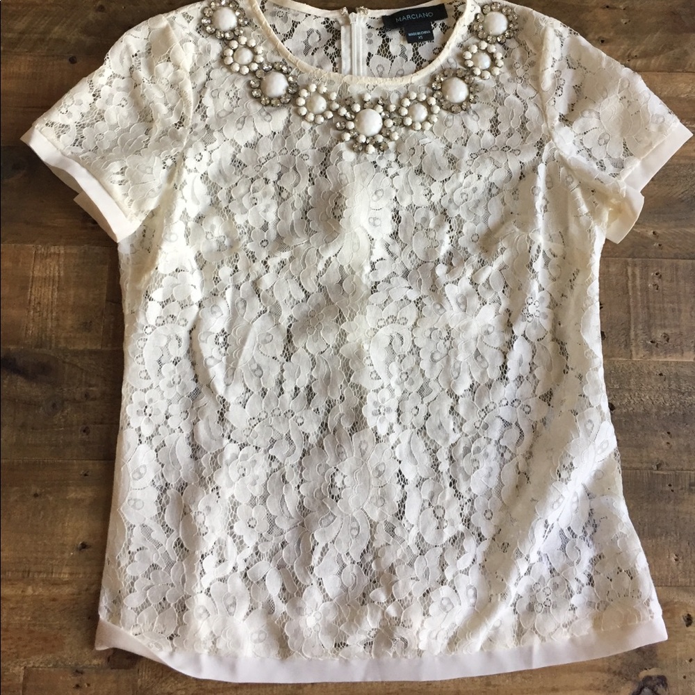 Chic and elegant top