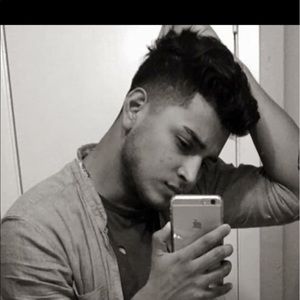 Meet your Posher, Carlos