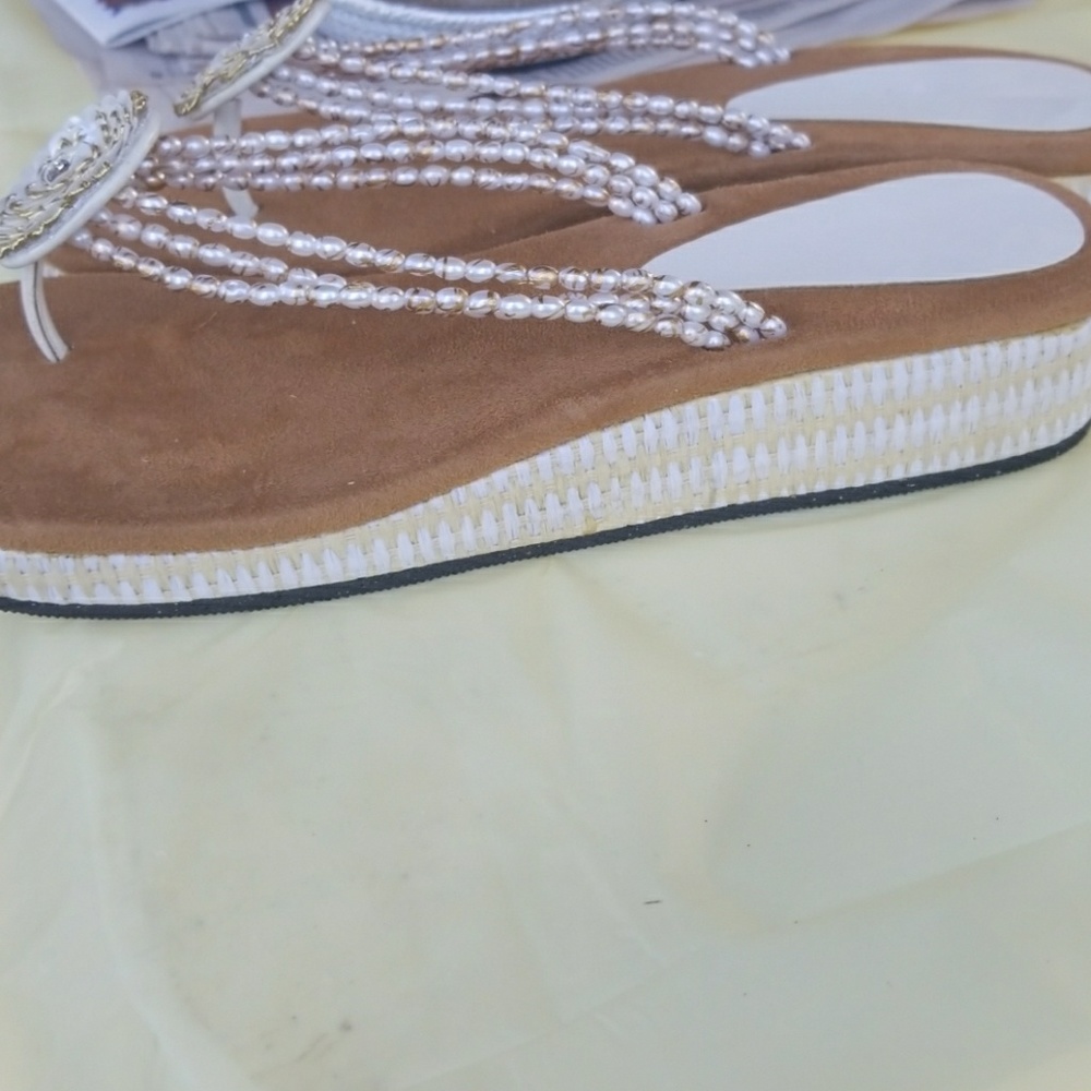 Sandals - Picture 2 of 2