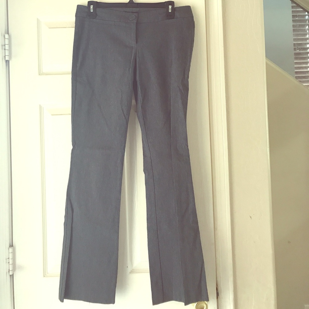 Max & Mia grey slacks. Size 9