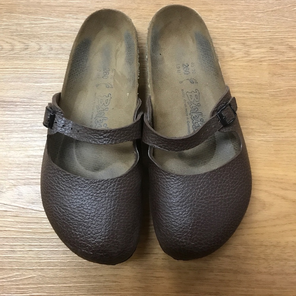 Birki's women's size 9.