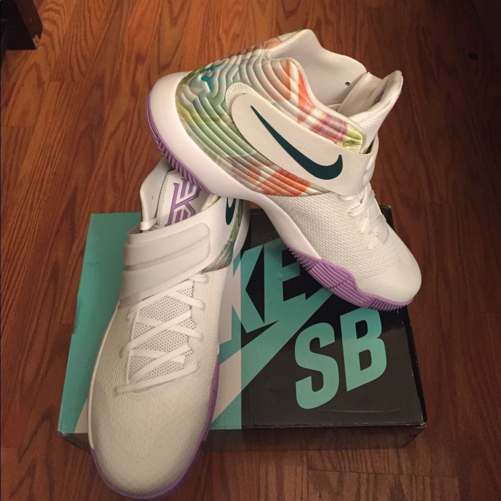 New NIKE KYRIE 2 Easter