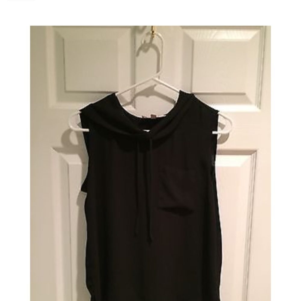 Philosophy Sleeveless Hoooded Pocket Shirt