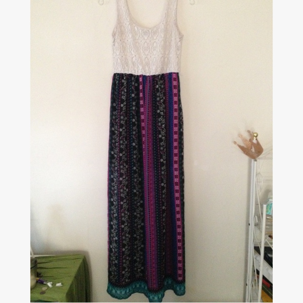 Lace / floral maxi dress