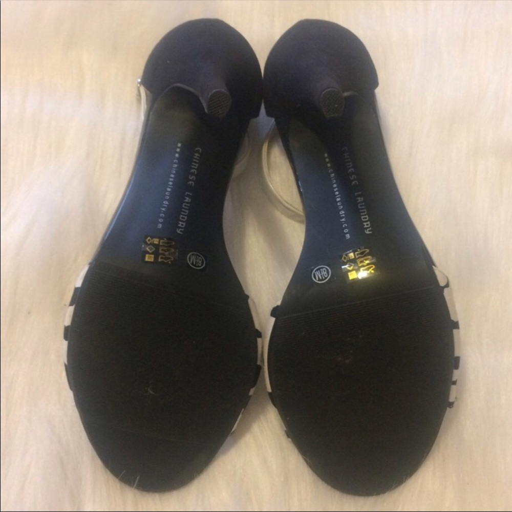 Pretty heels - Picture 3 of 3