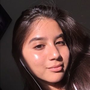 Meet your Posher, Marina