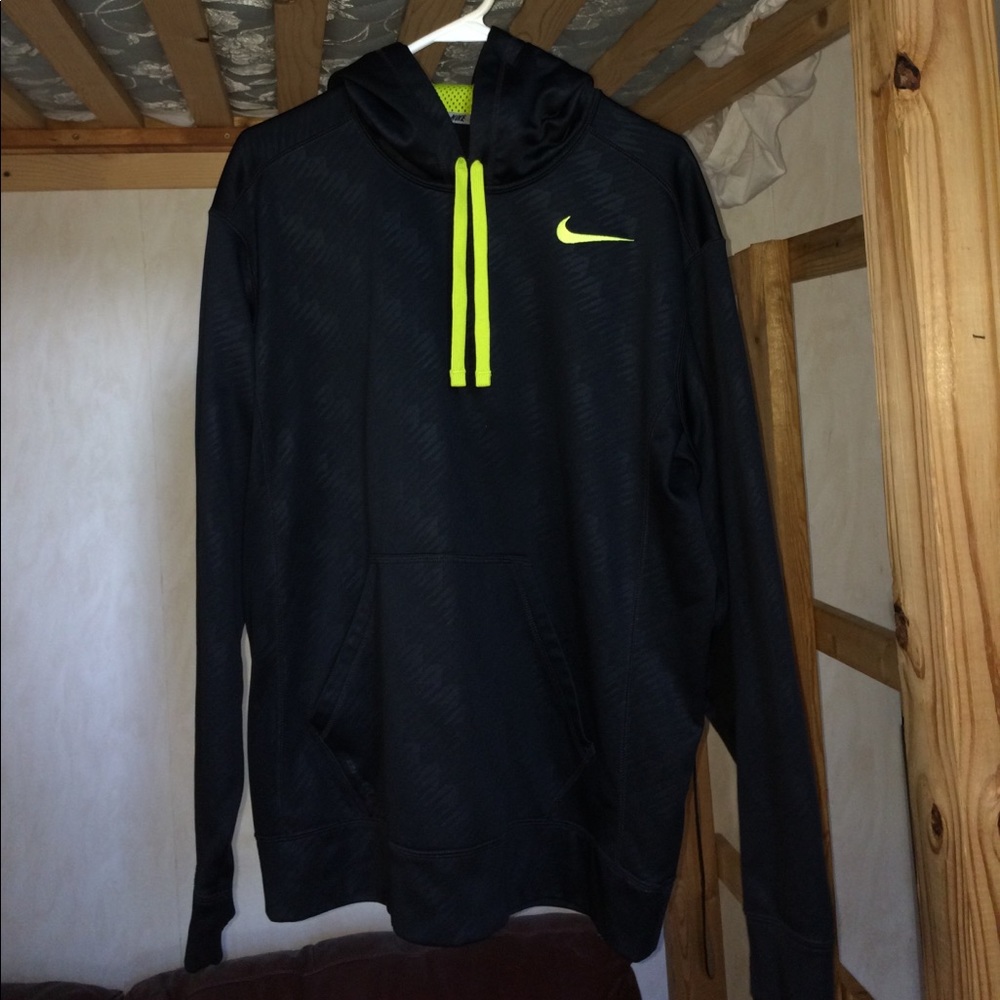 Black Nike Therma-Fit Hoodie Sz Large