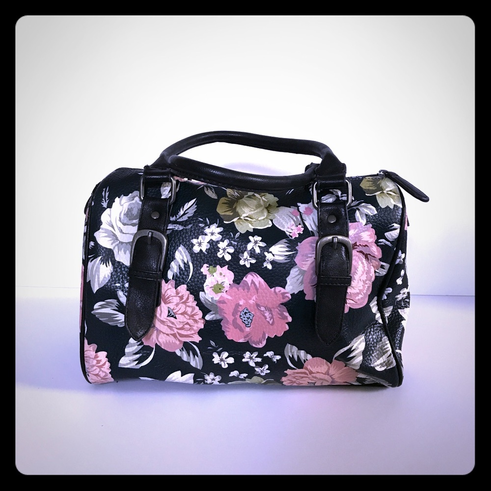 Flowered handbag
