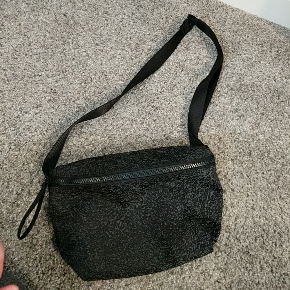 Fanny pack