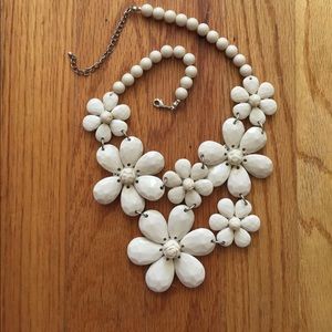 Flower necklace
