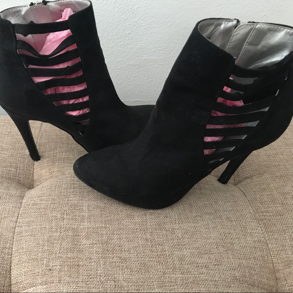 Black Suede Nine West Heeled Booties