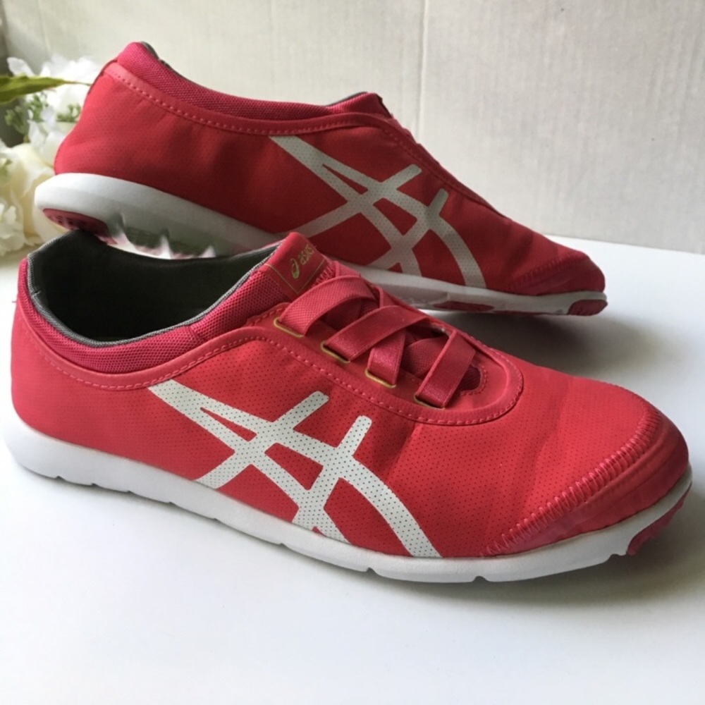 Donating 9/10 - ASICS / Metrowalk Q459Y Raspberry