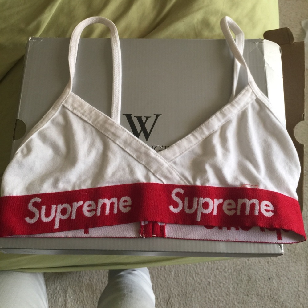 Supreme top