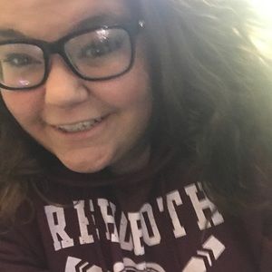 Meet your Posher, Katelynn