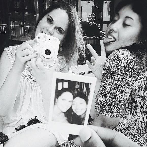 Meet your Posher, Samantha - Picture 2 of 3