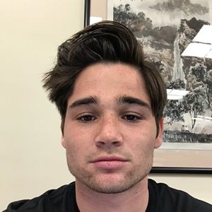 Meet your Posher, Kameron