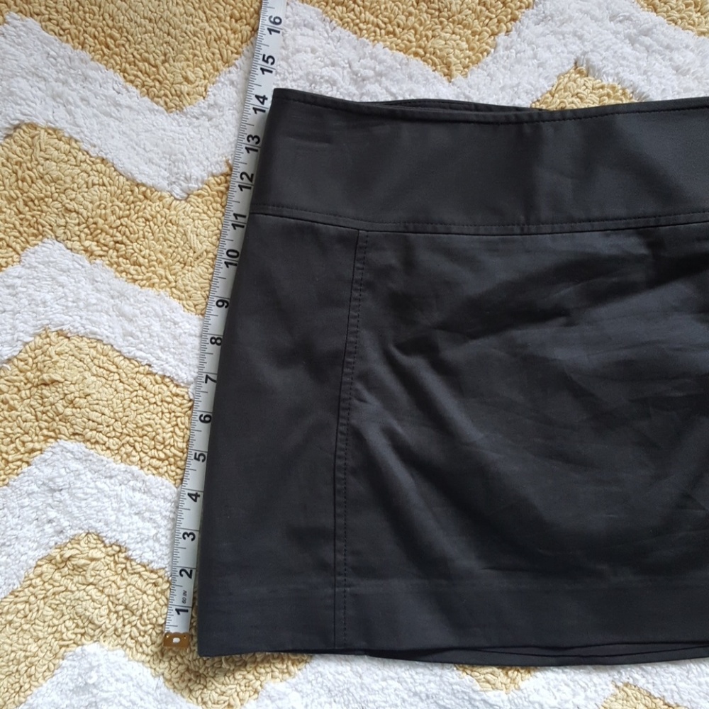 Mini skirt - Picture 2 of 6
