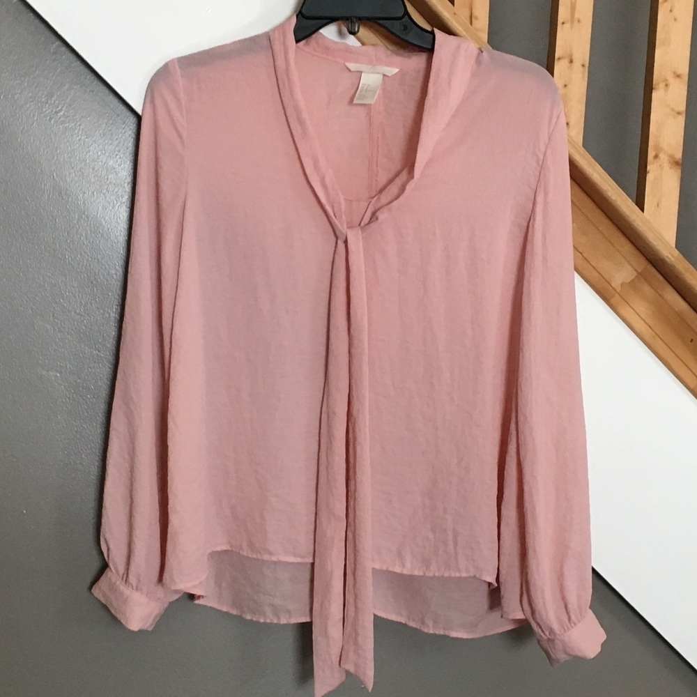 [BOGO] EUC {H&M} blush blouse