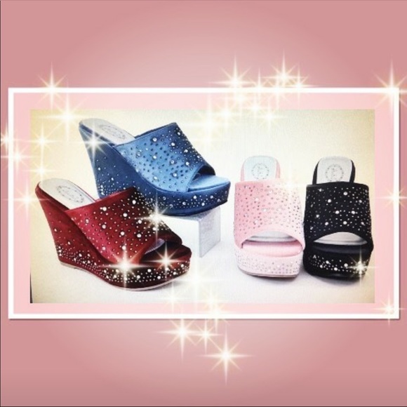 💕 Pink Velveteen Wedge 💕 with rhinestone BLING - Picture 4 of 4