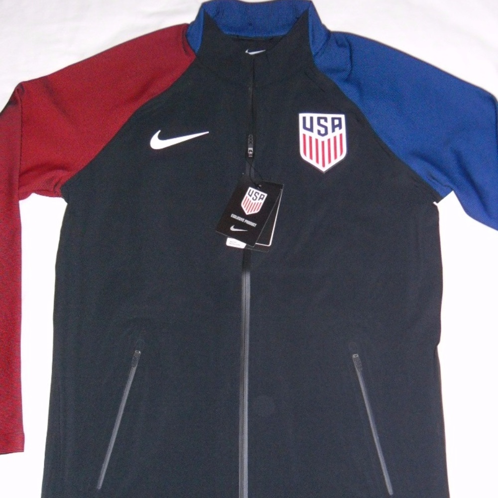 Nike DRIFIT  Authentic USA Soccer Jacket Small