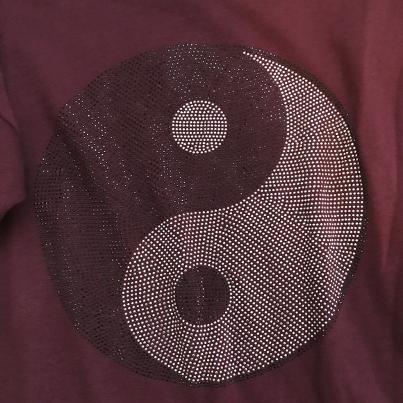 Maroon Yin-Yang Tunic by H&M - Picture 2 of 3