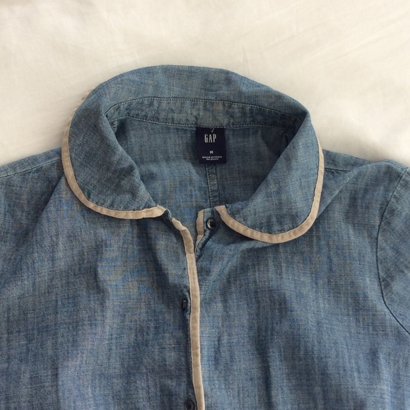 GAP Tops - Chambray Top with Peter Pan Collar and Piping