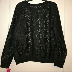 Beautiful sweat top
