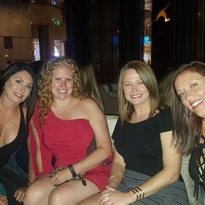 Meet your Posher, Stephanie