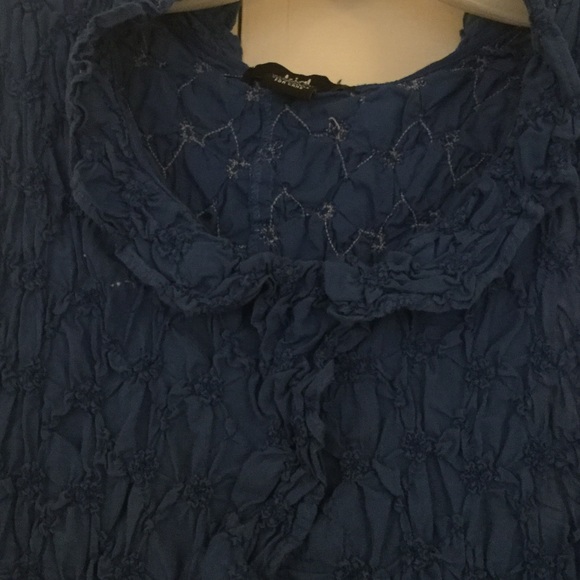 Top - Picture 4 of 4