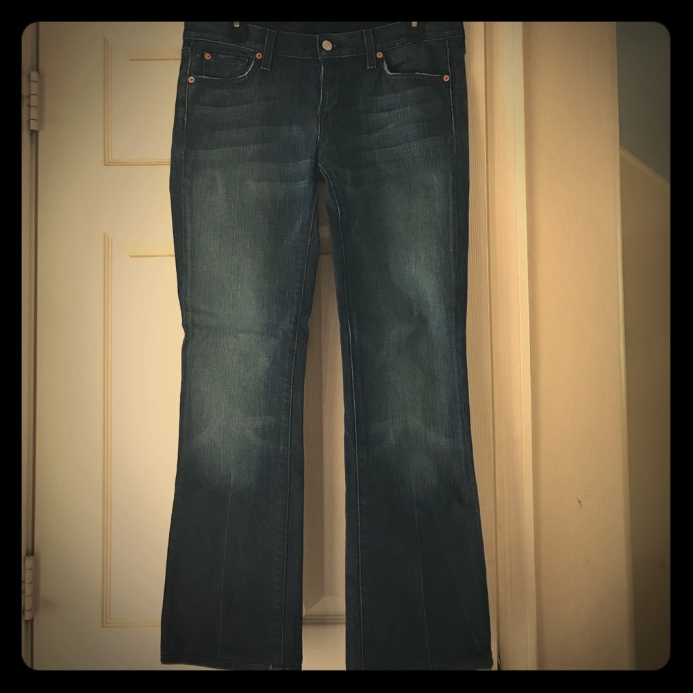 7 For all Mankind Bootcut blue jeans. Size 30