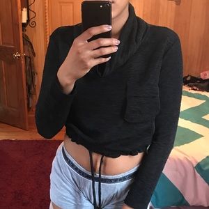 SALE! H&M Crop Texture Turtleneck Top SZ 2