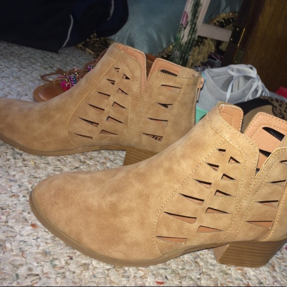 Boot/heels - Picture 4 of 4