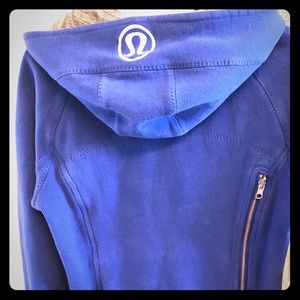Lululemon athletica hooded sweatshirt