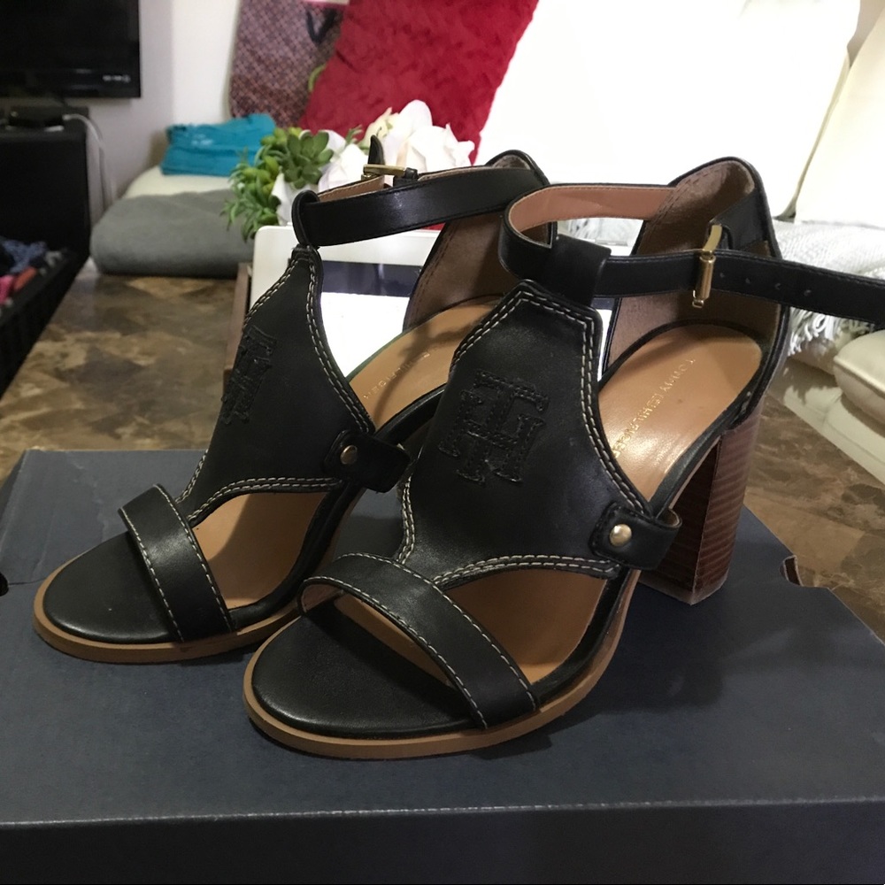 Tommy Hilfiger Chunky heels