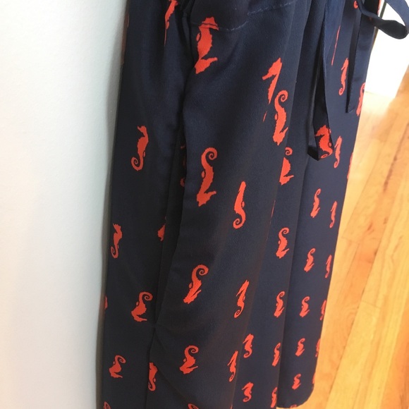 Dress. - Picture 5 of 5