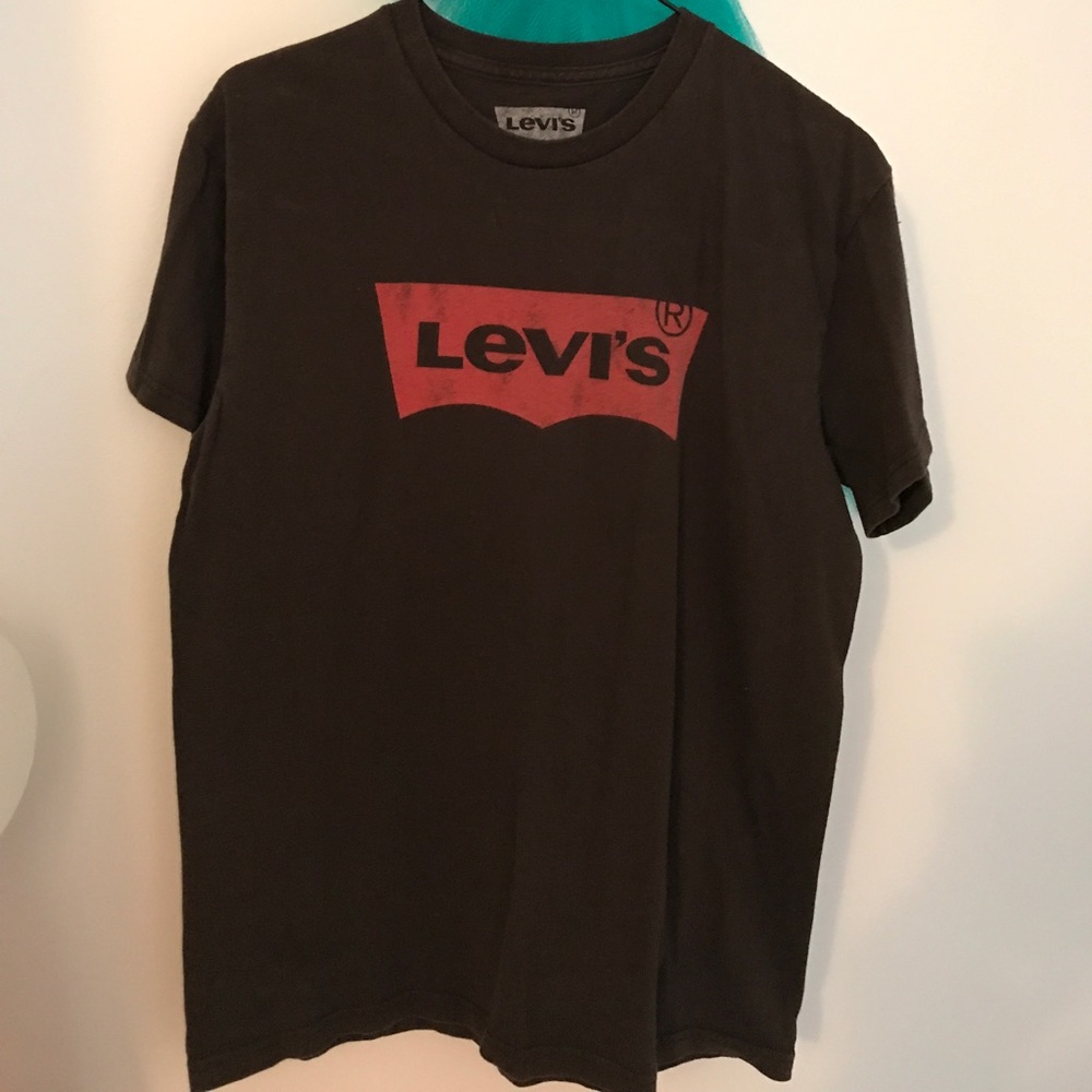 Men's medium Levi's shirt