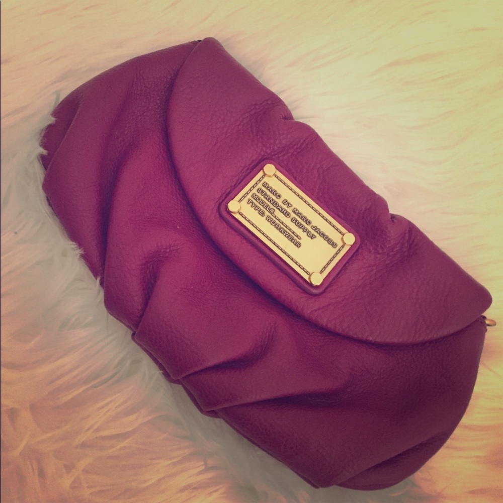 Marc Jacobs crossbody 👛💜