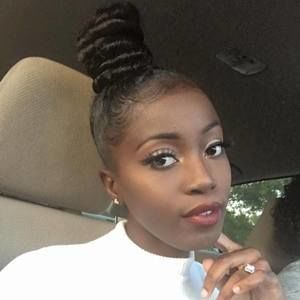 Meet your Posher, London nesha