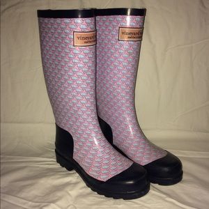 vineyard vines rain boots