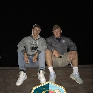 Meet your Posher, Aaron