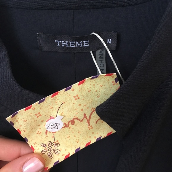 Little black dress - Picture 4 of 4