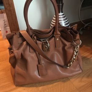 Down sizing my purse collection.