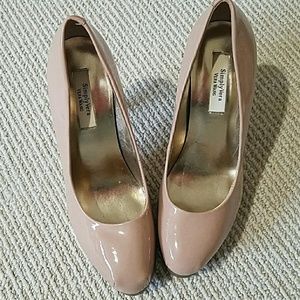 Simply Vera (Vera Wang) Hestia Pump Nude