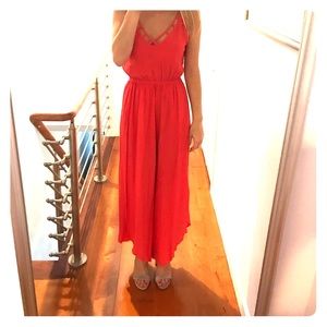 Urban, Bright red jumper