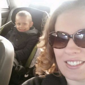 Meet your Posher, Kim