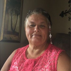 Meet your Posher, Debra