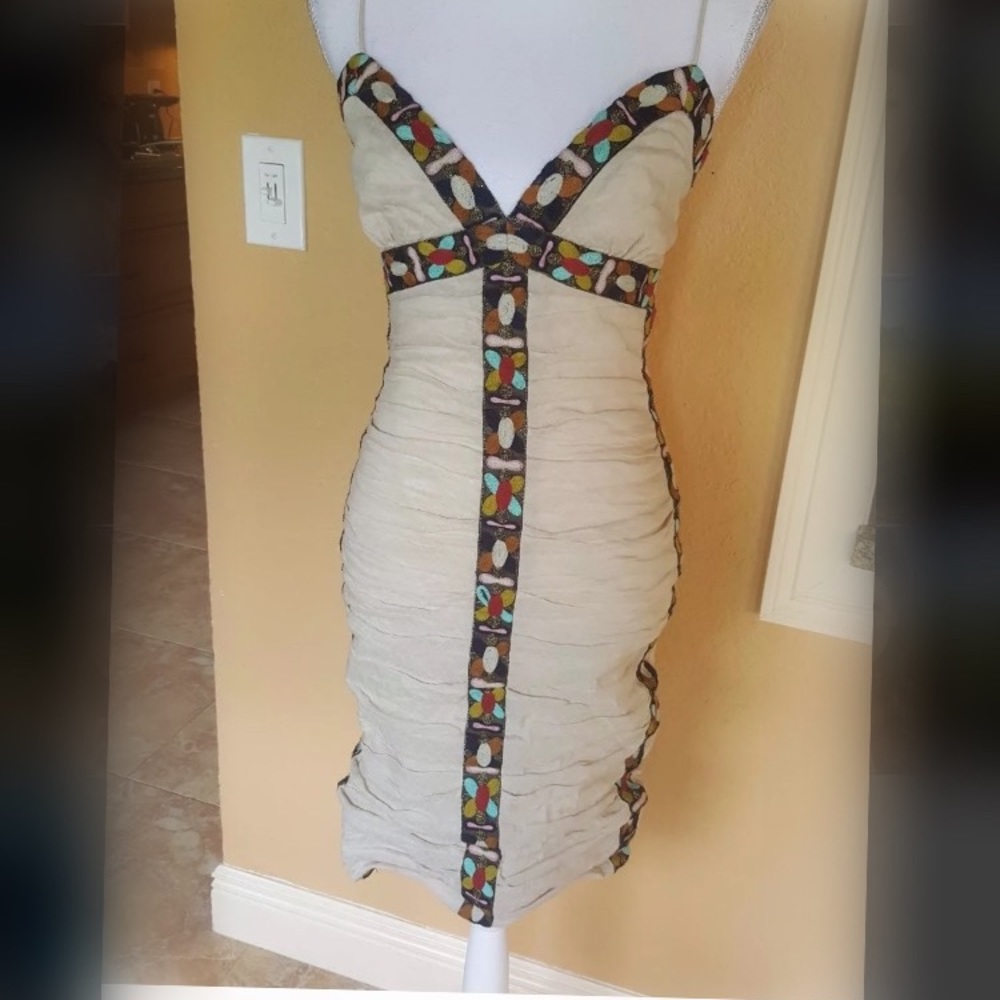 Nicole Miller Collection Dress. Embroidered Floral